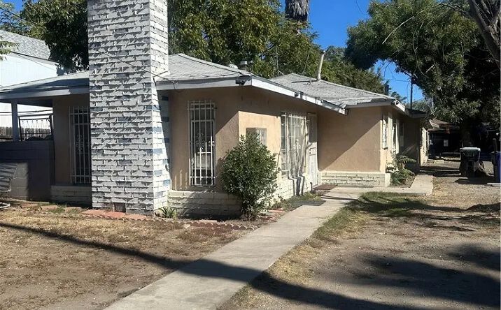 Pictures of Multifamily property located at 933 N Mountain View, San Bernardino, CA 92410 for sales - image #1