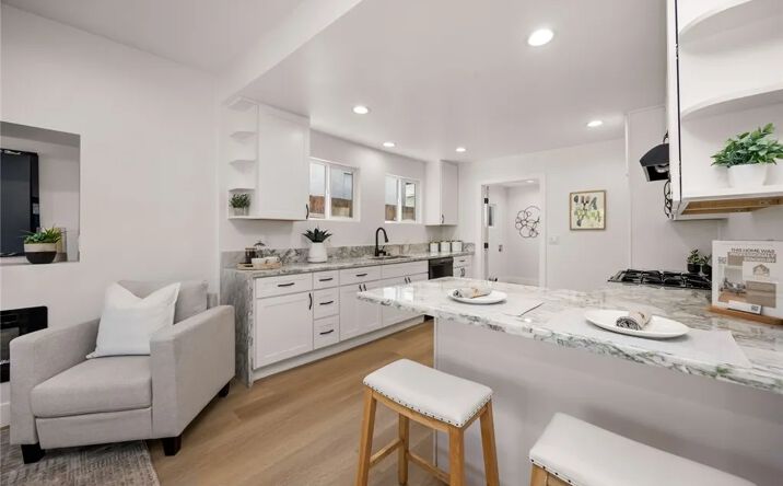 Pictures of Multifamily property located at 201 S Melrose, Placentia, CA 92870 for sales - image #1