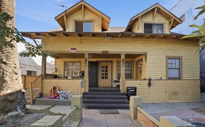 Pictures of Multifamily property located at 2104 Park Grove, Los Angeles, CA 90007 for sales - image #1