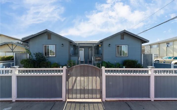 Pictures of Multifamily property located at 402 E Louise Street, Long Beach, CA 90805 for sales - image #1