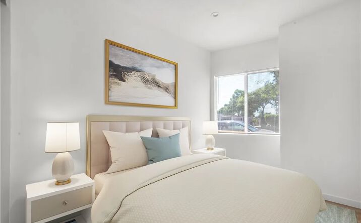 Pictures of Multifamily property located at 5512 Long Beach Boulevard, Long Beach, CA 90805 for sales - image #1