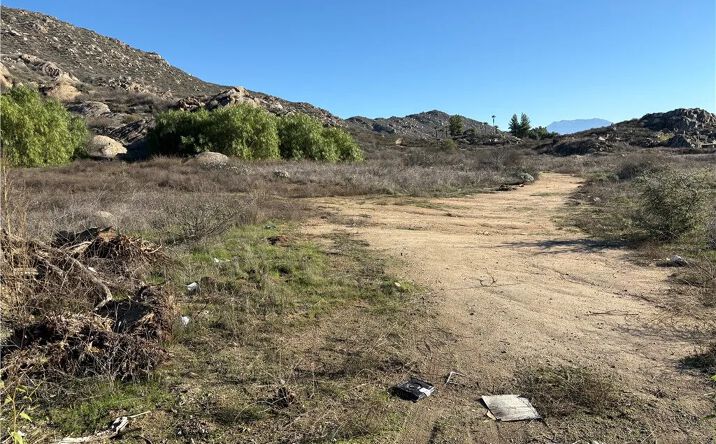 Pictures of Land property located at 32302 Highway 74, Hemet, CA 92545 for sales - image #1