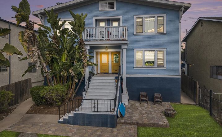 Pictures of Multifamily property located at 3042-48 Broadway, San Diego, CA 92102 for sales - image #1