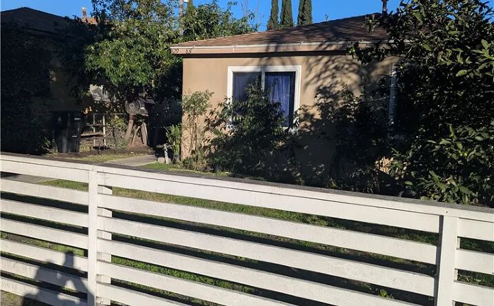 Pictures of Multifamily property located at 829 E Century, Los Angeles, CA 90002 for sales - image #1