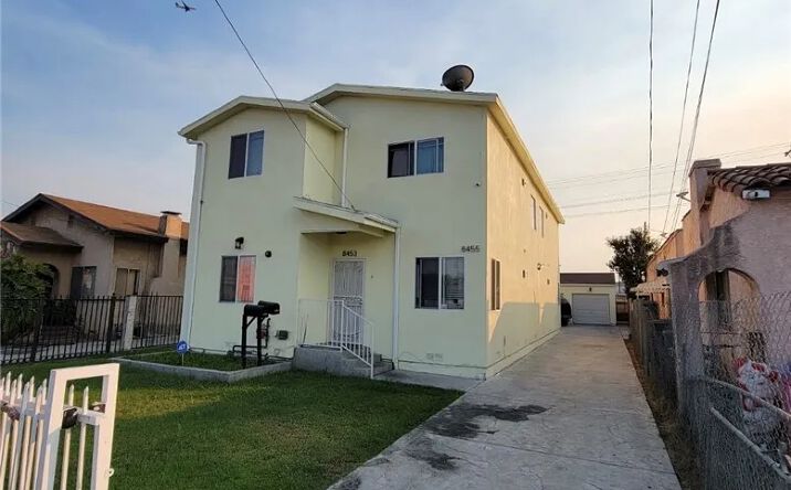 Pictures of Multifamily property located at 8455 Santa Fe Ave, Huntington Park, CA 90255 for sales - image #1