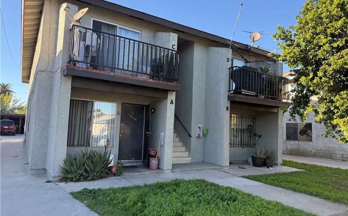 Pictures of Multifamily property located at 415 S 6th, Montebello, CA 90640 for sales - image #1