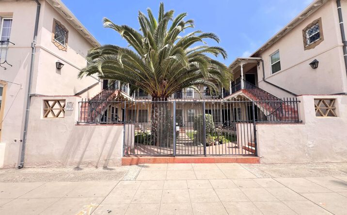 Pictures of Multifamily property located at 510 Upas St, San Diego, CA 92103 for sales - image #1