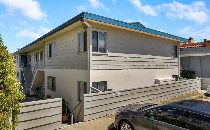 Pictures of Multifamily property located at 375-81 Rosecrans Street, San Diego, CA 92106 for sales - image #1