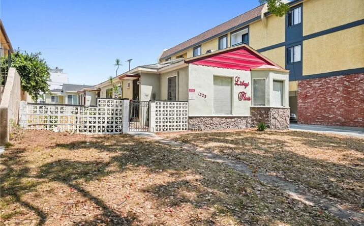 Pictures of Multifamily property located at 1523 Rock Glen Avenue, Glendale, CA 91205 for sales - image #1