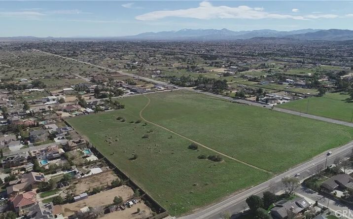Pictures of Land property located at 45 W Stw (pav) Vic, Quartz Hill, CA 93536 for sales - image #1