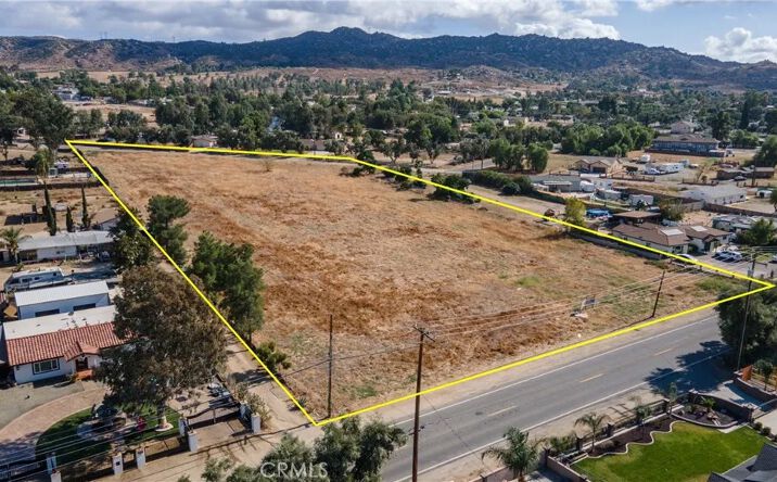 Pictures of Land property located at Lakeview, Nuevo/lakeview, CA 92567 for sales - image #1