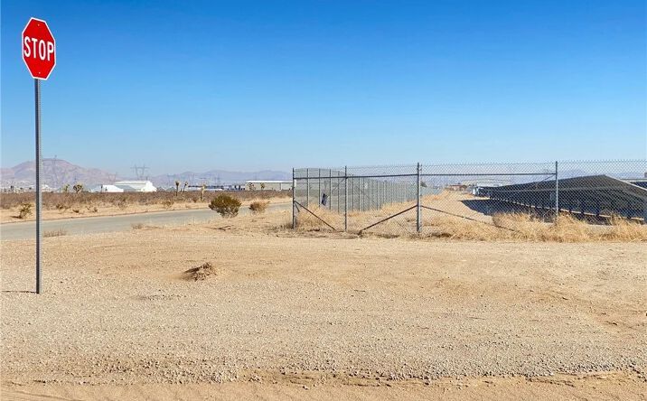 Pictures of Land property located at Cassia / Richardson, Adelanto, CA 92301 for sales - image #1