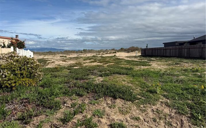 Pictures of Land property located at 4901 Catamaran, Oxnard, CA 93035 for sales - image #1