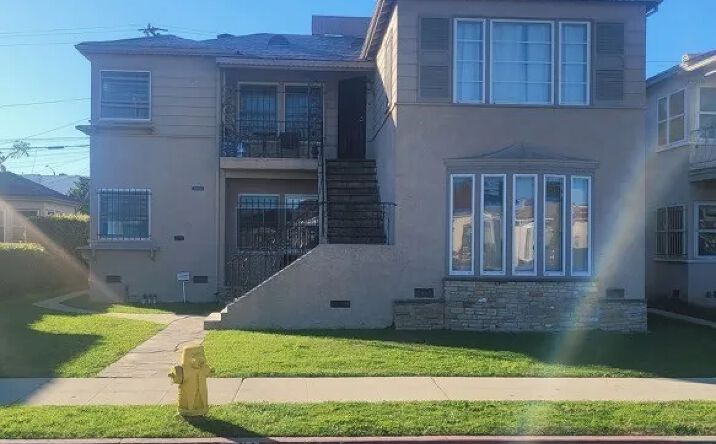 Pictures of Multifamily property located at 2804 W 85th, Inglewood, CA 90305 for sales - image #1