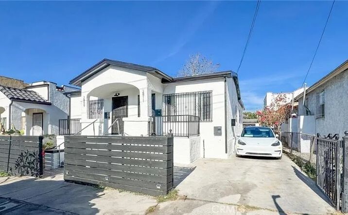 Pictures of Multifamily property located at 2809 Folsom, Los Angeles, CA 90033 for sales - image #1