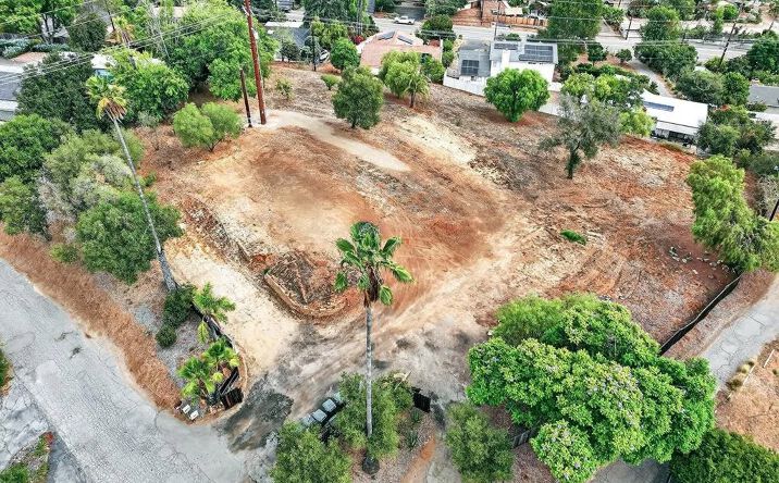 Pictures of Land property located at 2147 Sunset, Escondido, CA 92025 for sales - image #1