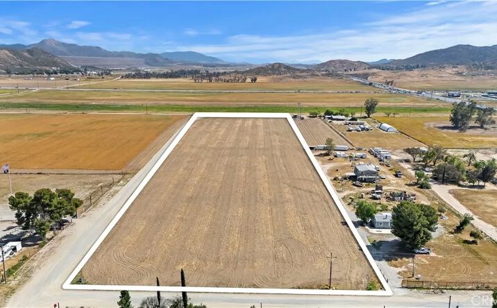 Pictures of Land property located at Olive, Winchester, CA 92596 for sales - image #1
