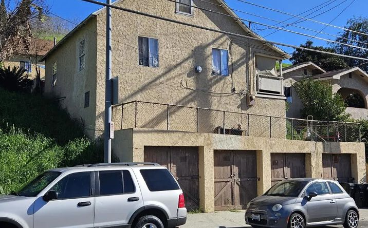 Pictures of Multifamily property located at 2526 Lincoln Park Avenue, Los Angeles, CA 90031 for sales - image #1