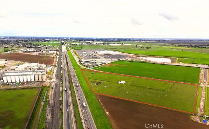 Pictures of Land property located at 23431 Avenue 18, Madera, CA 93637 for sales - image #1
