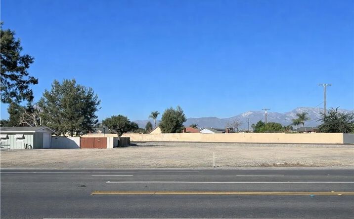 Pictures of Land property located at Norton, Chino, CA 91710 for sales - image #1