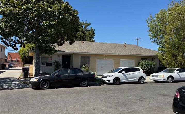 Pictures of Multifamily property located at 5355 Pine Avenue, Long Beach, CA 90805 for sales - image #1
