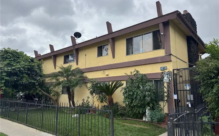 Pictures of Multifamily property located at 3568 Brenton Avenue, Lynwood, CA 90262 for sales - image #1