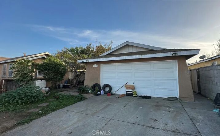 Pictures of Multifamily property located at 1230 88th, Los Angeles, CA 90044 for sales - image #1