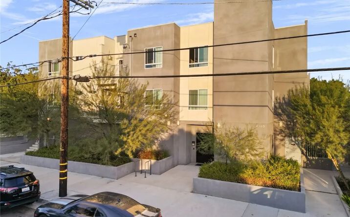 Pictures of Multifamily property located at 6320 Beck Avenue, North Hollywood, CA 91606 for sales - image #1