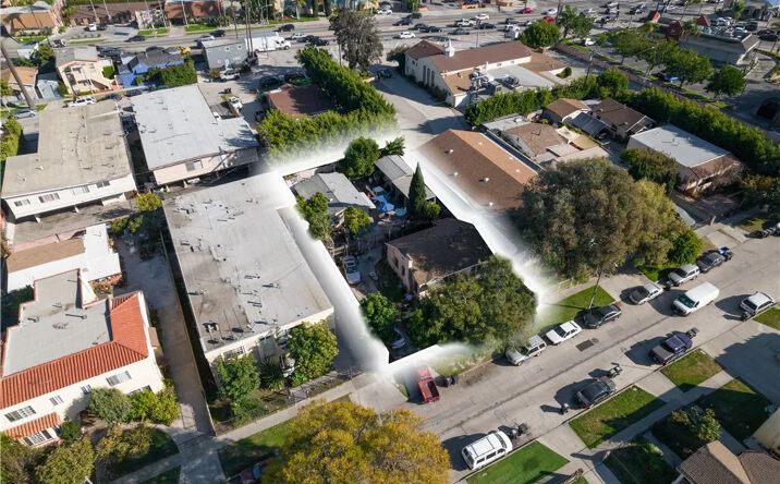 Pictures of Multifamily property located at 2924 S Orange, Los Angeles, CA 90016 for sales - image #1