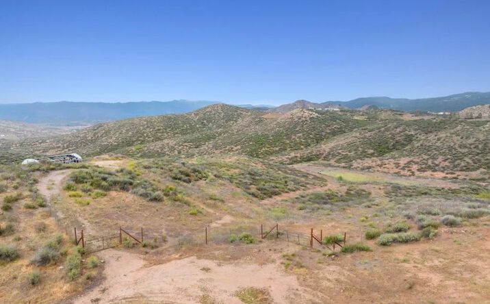 Pictures of Land property located at Ravenna, Sage, CA 92544 for sales - image #1