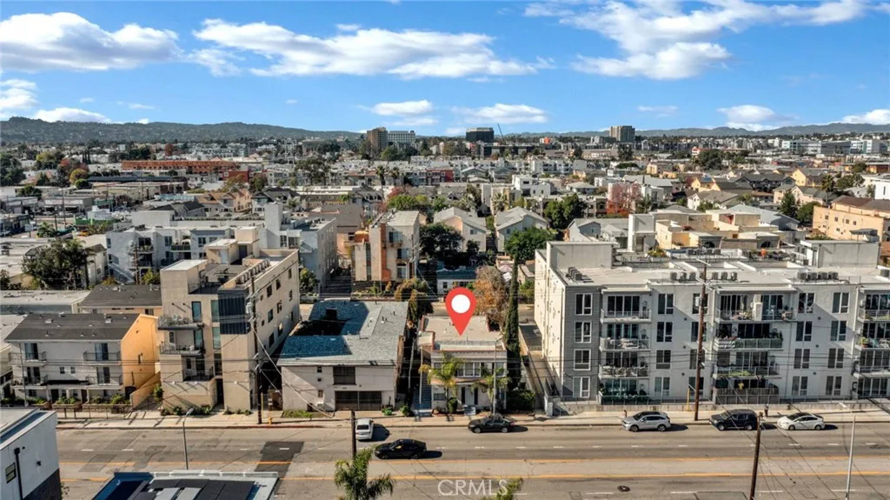 5241 Cahuenga Blvd