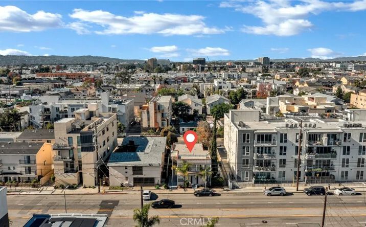Pictures of Multifamily property located at 5241 Cahuenga Boulevard, North Hollywood, CA 91601 for sales - image #1