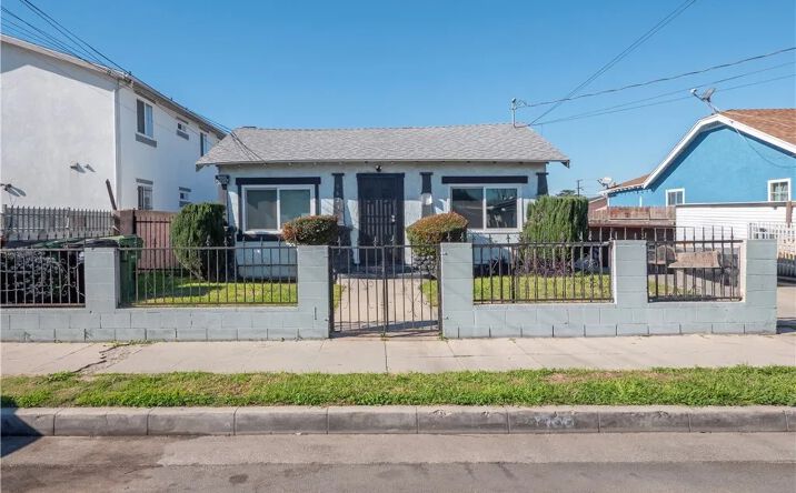 Pictures of Multifamily property located at 9623 Bandera, Los Angeles, CA 90002 for sales - image #1