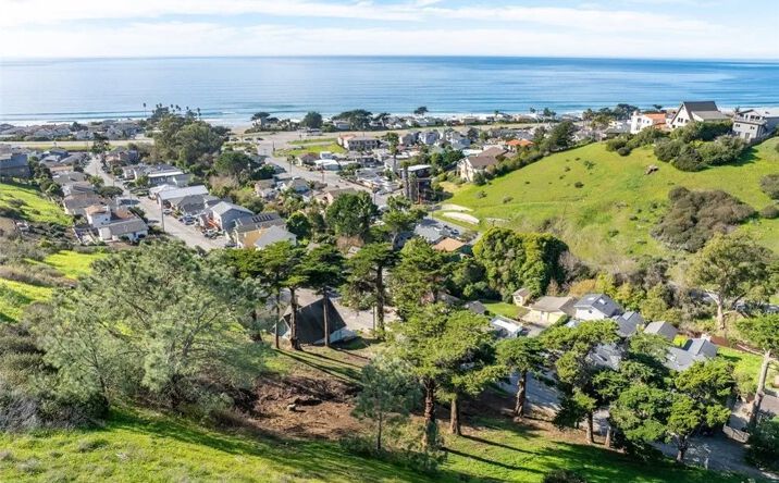 Pictures of Land property located at 3064 Gilbert, Cayucos, CA 93430 for sales - image #1
