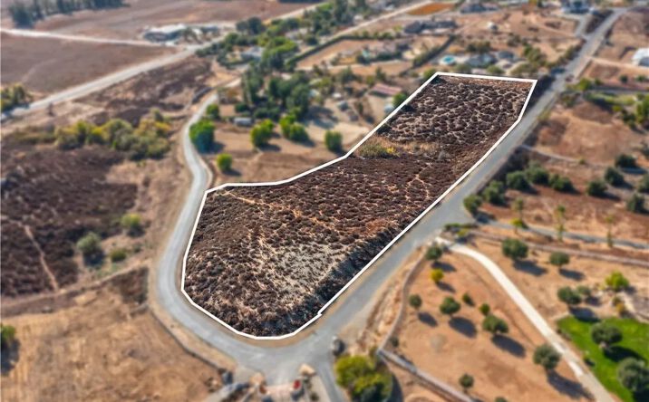 Pictures of Land property located at 36555 Summitville, Temecula, CA 92592 for sales - image #1