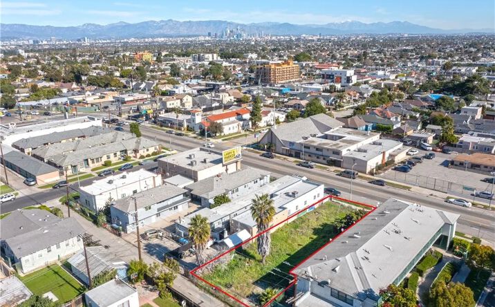 Pictures of Land property located at 5869 West, Los Angeles, CA 90043 for sales - image #1