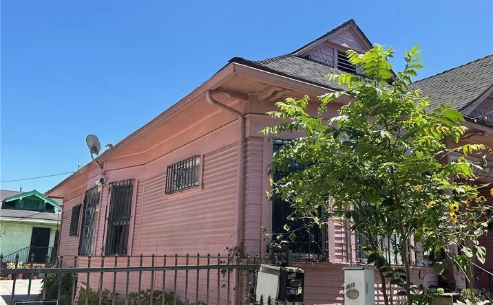 Pictures of Multifamily property located at 4618 Wall, Los Angeles, CA 90011 for sales - image #1