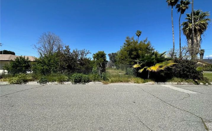 Pictures of Land property located at 10679 Seamont, Loma Linda, CA 92354 for sales - image #1