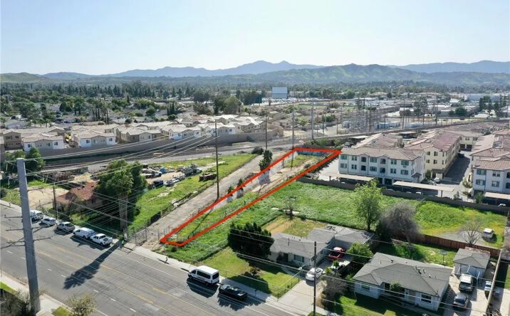 Pictures of Land property located at Jackson, Riverside, CA 92503 for sales - image #1