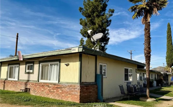 Pictures of Multifamily property located at 1195 W Spring Street, Riverside, CA 92507 for sales - image #1
