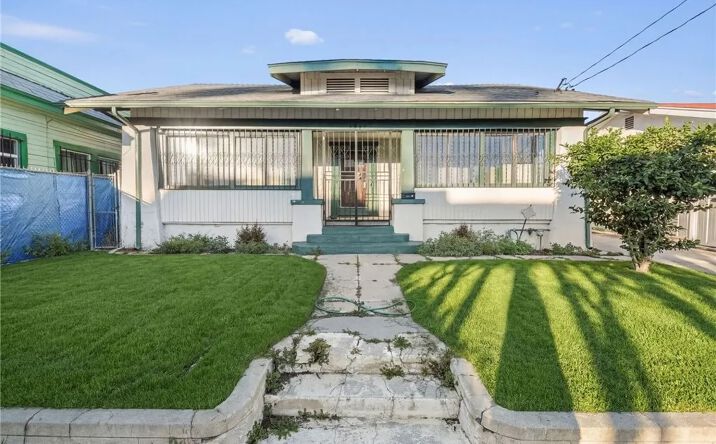 Pictures of Multifamily property located at 3507 Sabina, Los Angeles, CA 90023 for sales - image #1