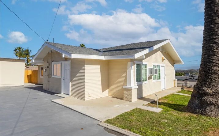 Pictures of Multifamily property located at 11711 Carmine Street, Riverside, CA 92505 for sales - image #1