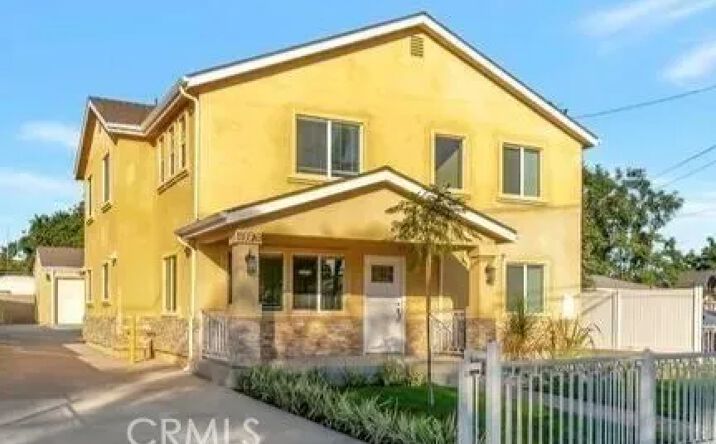 Pictures of Multifamily property located at 1111-st N Mulberry, Compton, CA 90222 for sales - image #1