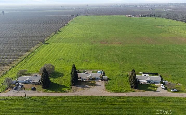 Pictures of Multifamily property located at 4449 Clausen, Le Grand, CA 95333 for sales - image #1