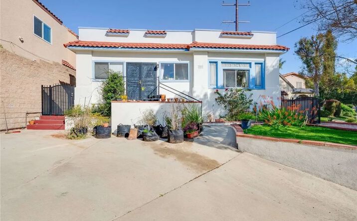 Pictures of Multifamily property located at 3215 Sherwood Avenue, Alhambra, CA 91801 for sales - image #1