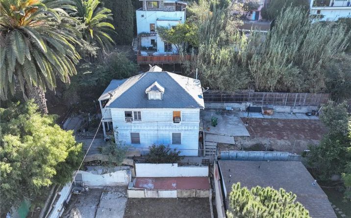 Pictures of Multifamily property located at 1574 Donaldson, Los Angeles, CA 90026 for sales - image #1