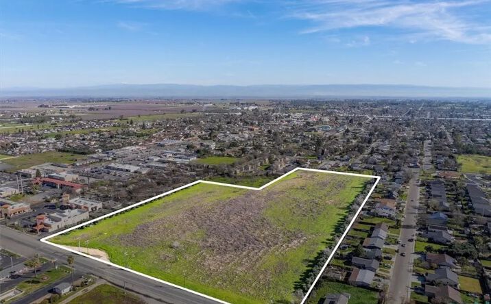 Pictures of Land property located at Hwy 99 W West, Corning, CA 96021 for sales - image #1