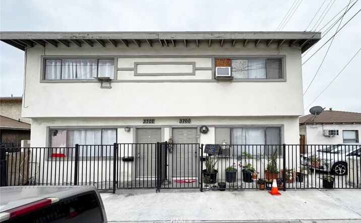 Pictures of Multifamily property located at 3704 Baldwin, El Monte, CA 91731 for sales - image #1