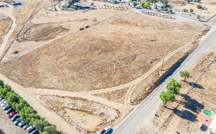 Pictures of Land property located at Scott Rd, Winchester, CA 92586 for sales - image #1