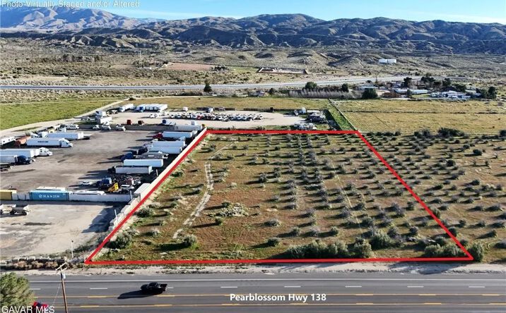 Pictures of Land property located at Pearblossom, Pearblossom, CA 93553 for sales - image #1